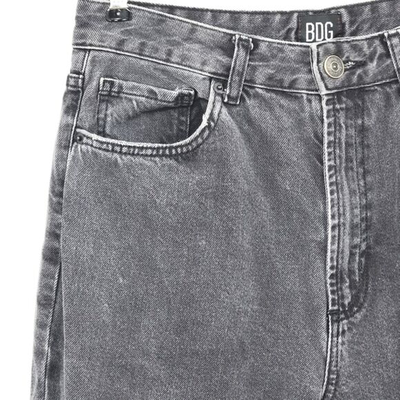 BDG Urban Outfitters High Rise Mom Denim Jeans Tapered Leg Women's Size 30 Black - Picture 3 of 13